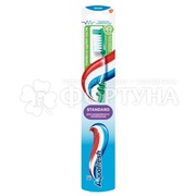 Зубная щетка Aquafresh Стандарт